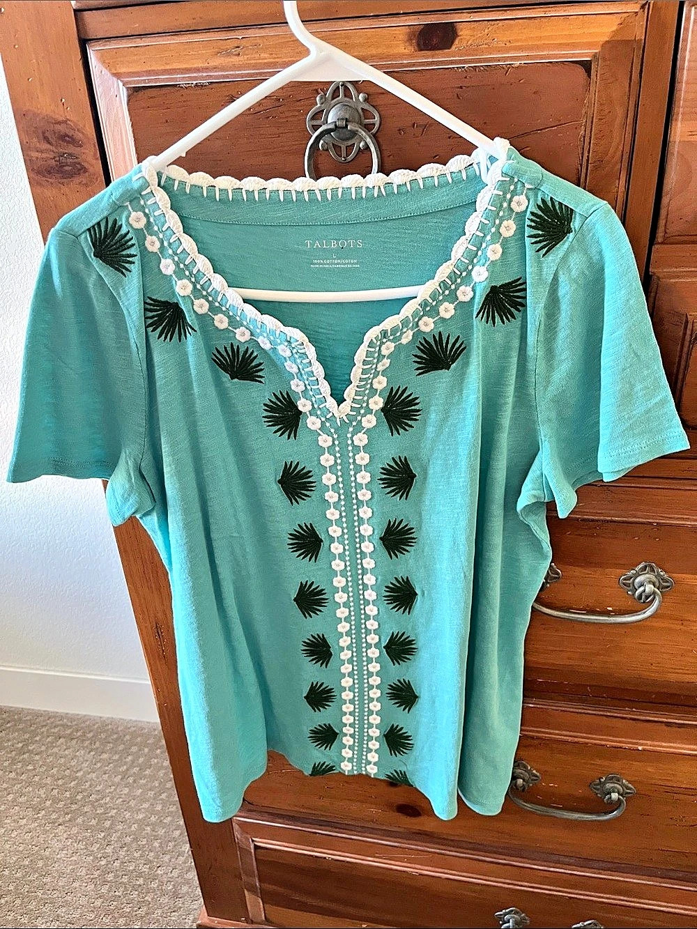 Talbots Embroidered Yoke Top Blouse Blue & White Size Large NWOT